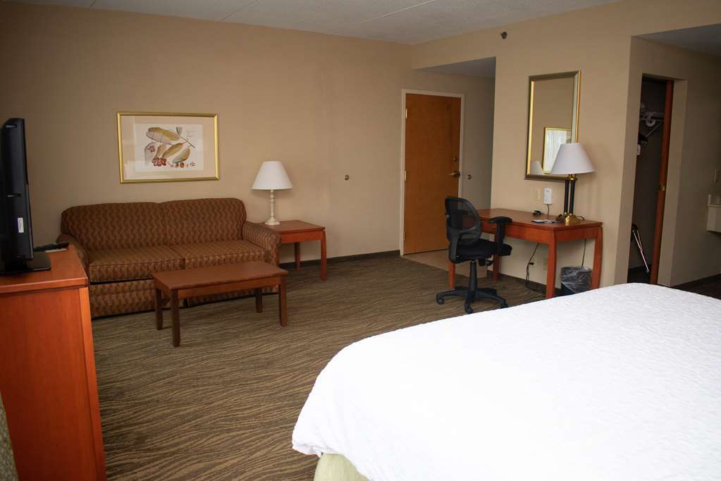 Hampton Inn&Suites Augusta West Zimmer foto