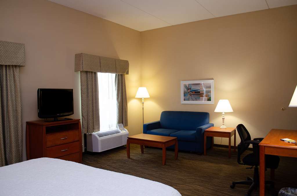 Hampton Inn&Suites Augusta West Zimmer foto